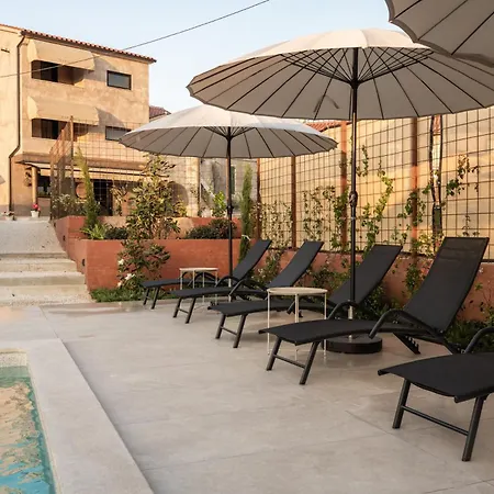 Marichi Couette-café