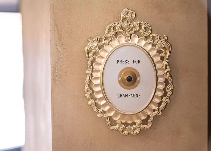 Marichi 4* Marici (Sveta Nedelja)