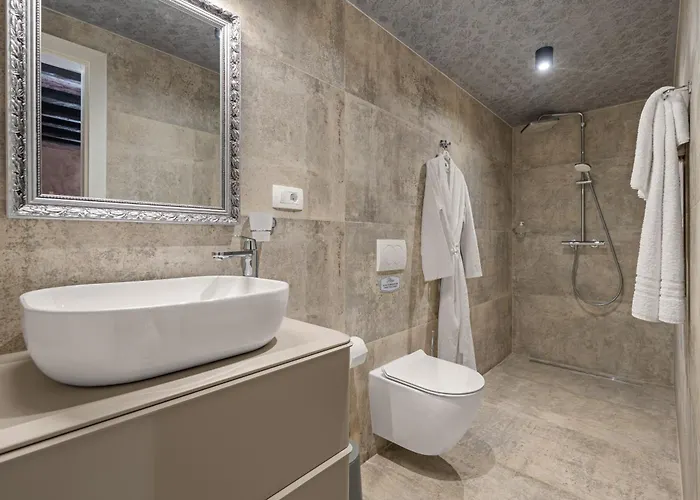 Marichi 4* Marici (Sveta Nedelja)