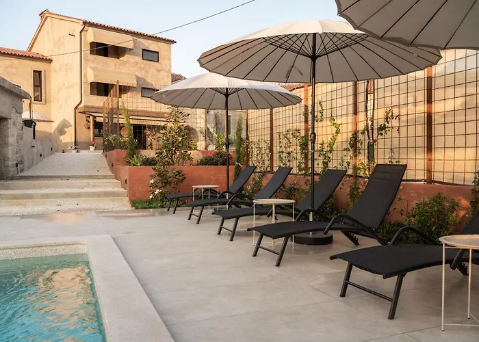 Marichi Couette-café