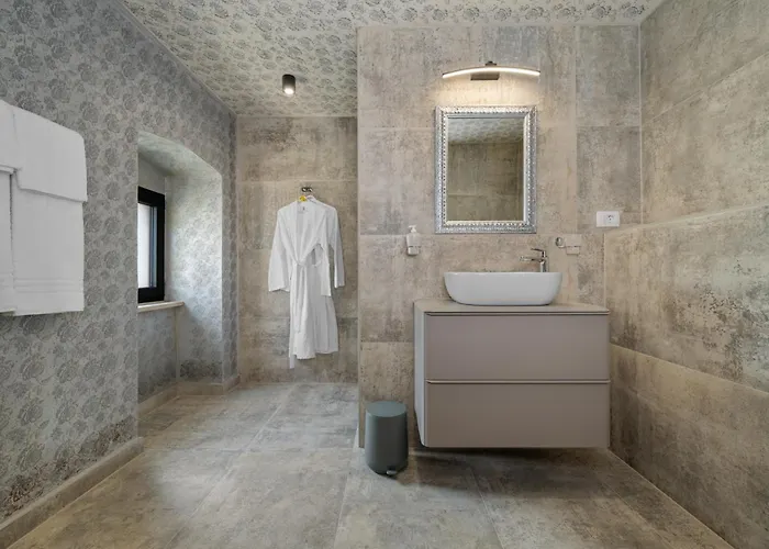 Marichi Couette-café